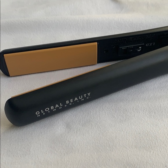CHI 1 inch straightener